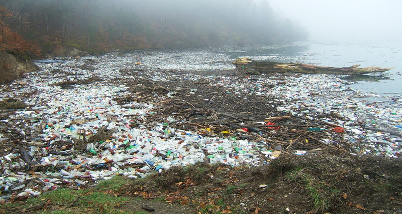 verschmutzung_plastik_meer.jpg null