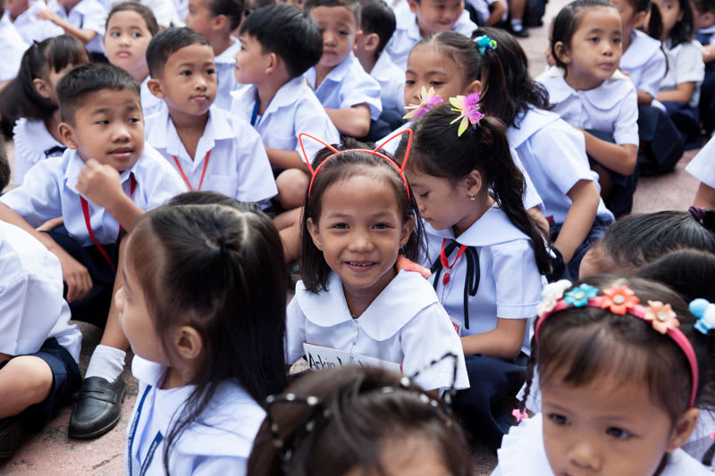 Ein Mädchen aus dem Projekt wird im jahr 2017 eingeschult