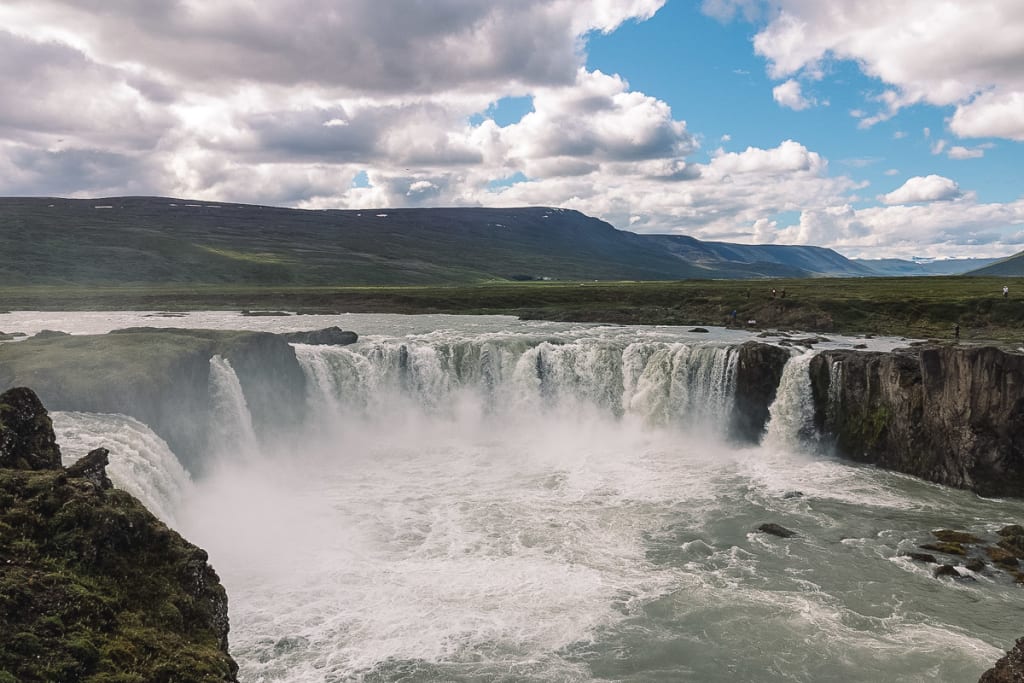 Islandija potopis slap Godafoss