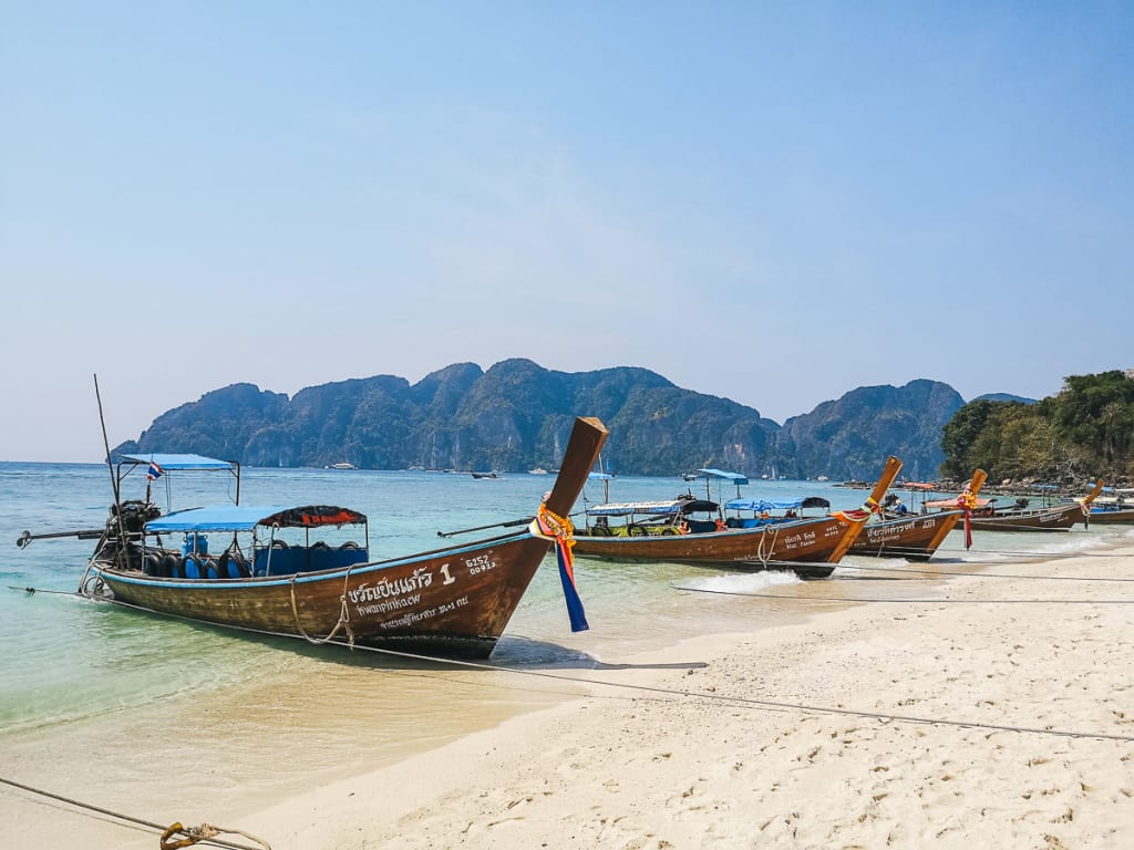 Tajska pozimi longboat taksi