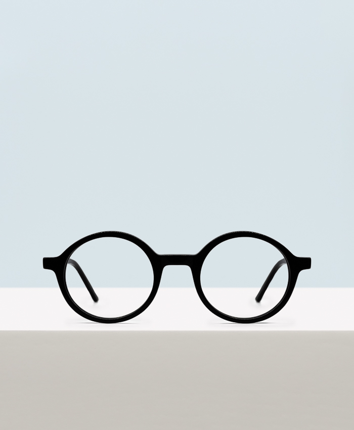 upload photo to try on glasses