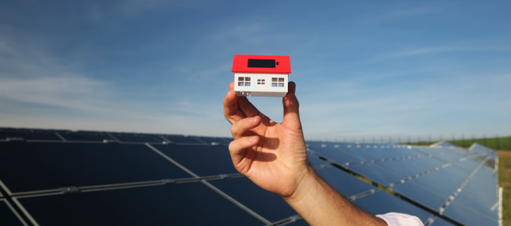 Solar, Storage, and the City: How Land Availability Shapes the Energy Transition