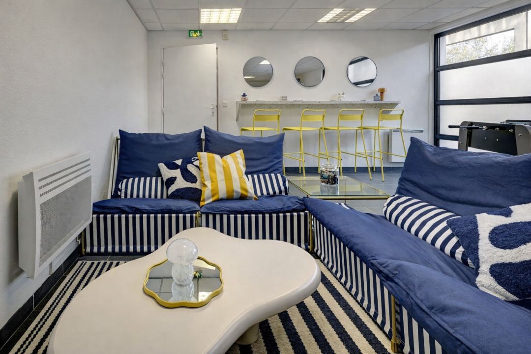 052bdd4e35ae542a7bacf4cf1aec7adf