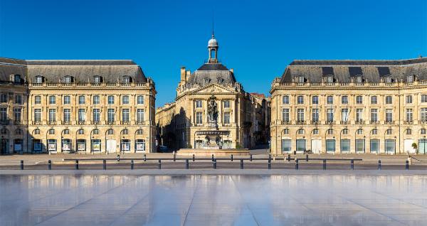 Programme neuf à Bordeaux : 3 appartements dès 241 532 € — photo 2