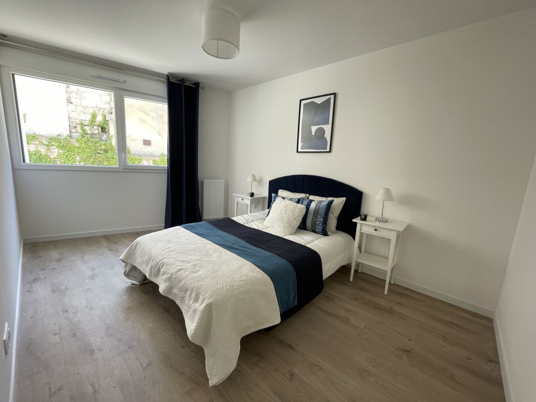 08abcdb9e434b90790e9a41c0f40bb26