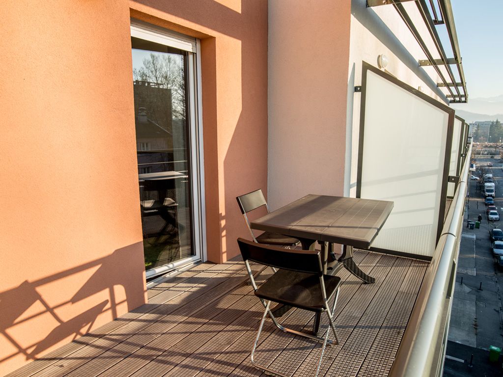 104aca247b08ef8f06d0de1bd5f2369f