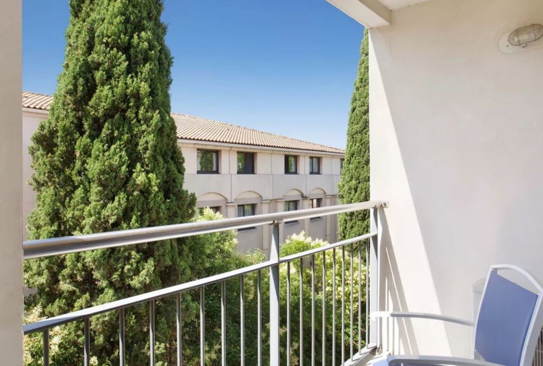 Programme immobilier neuf à Aix-en-Provence (13090) — photo 1