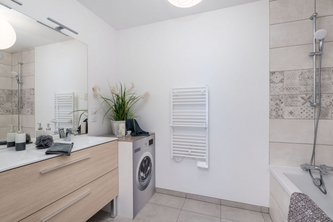 181e52d76d44c8bc9235d09f36c570fc