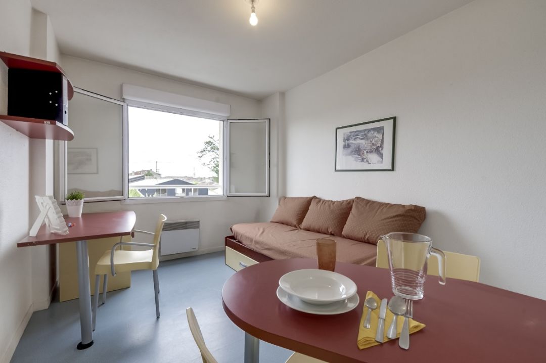 Programme immobilier à Bordeaux : 2 appartements dès 77 341 € — photo 1