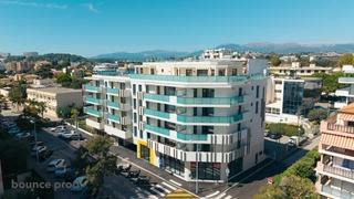 Programme neuf à Cagnes-sur-Mer : 2 appartements dès 640 000 € — photo 2