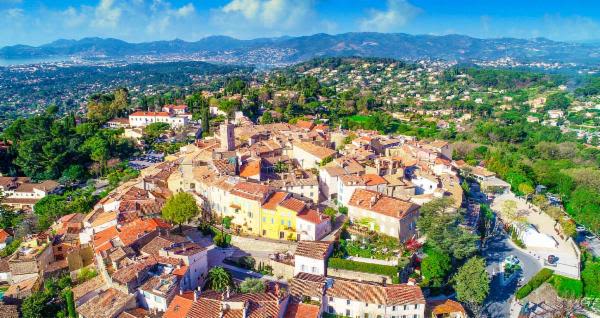 Programme neuf à Mougins : 6 appartements dès 263 619 € — photo 5