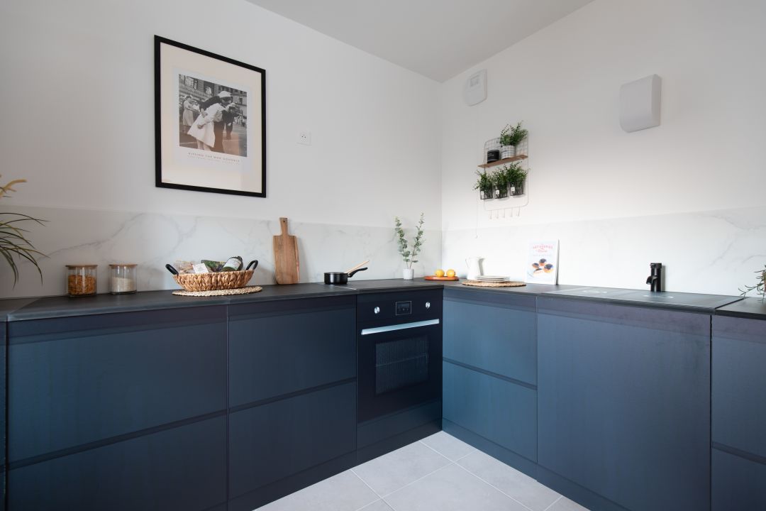 1e137bf59b8e49ca41c8a2db11327f8f