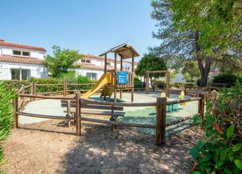 1f51c34cf22bce4d93d3f67208c15831