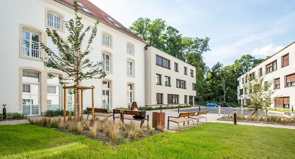 2857d137f60d6d468ec672894d8171a1