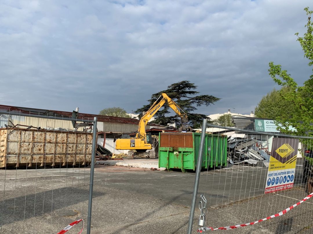 CEIBA: Démolition en cours