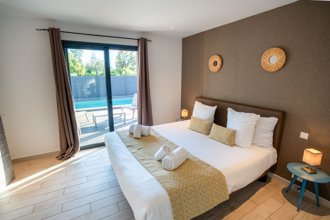 Programme neuf à Lecci : 8 appartements dès 806 582 € — photo 4