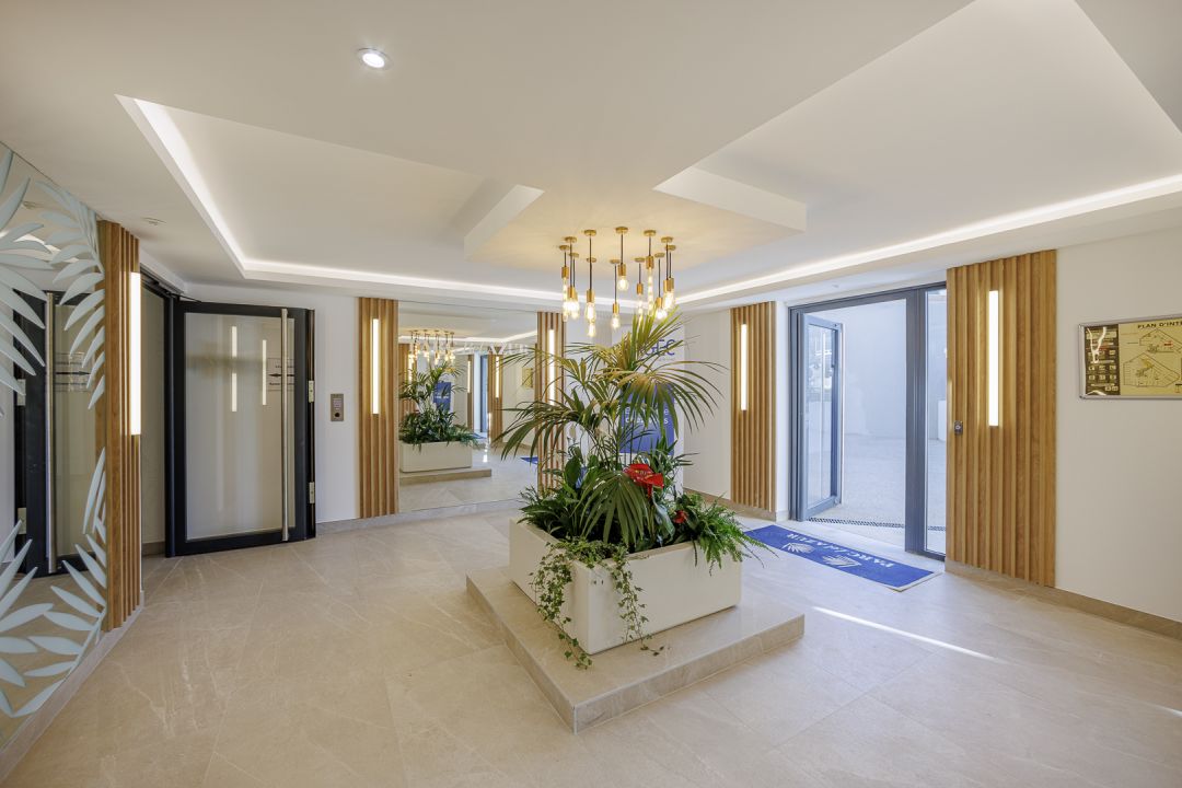 38007fbebf42825a2b7c38cea4b7213c