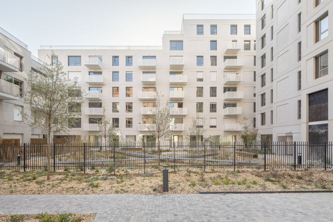 422e5a4f0908c81d97936c74b3dae7ca