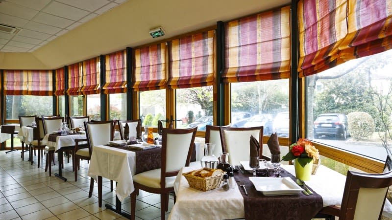 4439c78f3bcc372d8eff6e65dc384e64