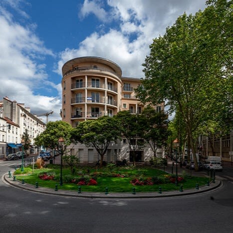 Programme neuf à Saint-Maurice : 2 appartements dès 154 225 € — photo 1
