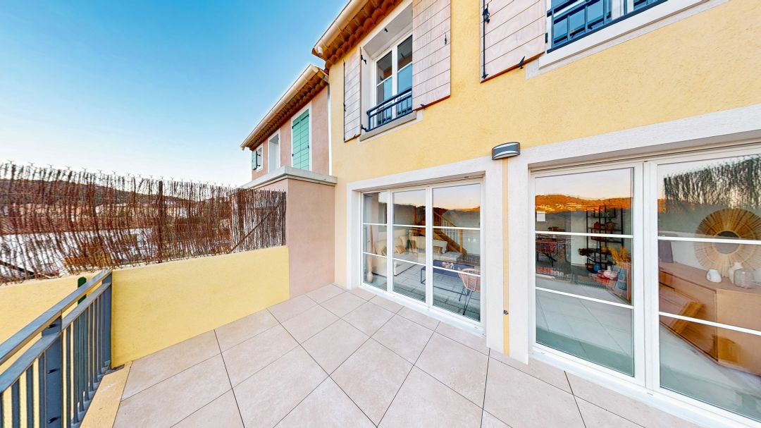 47340c76a2a9e30c6bd5795fa5cf47c3