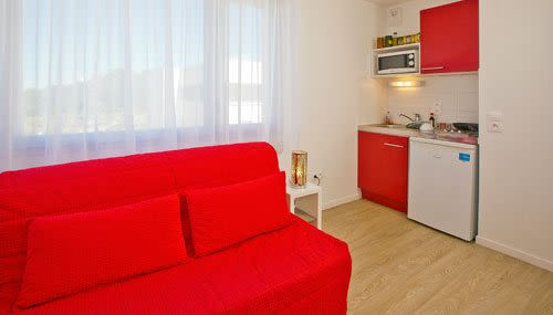 4f2affdb31e6d7859e562849ad18b618