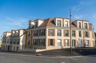 VILLA DAUBIGNY