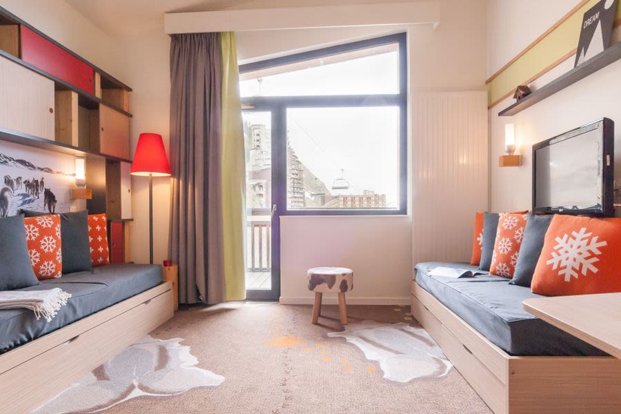 56ab151e3197a1e32d5b596296389d52