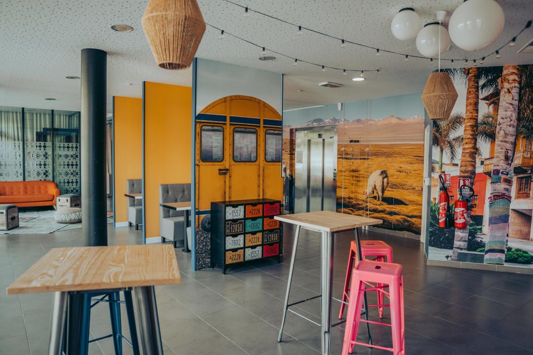 5a36507422bfe65d4789b9bc675ed2a7