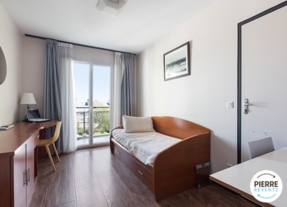 5ba0114cd7fe2f3a4ea38efe729c1703