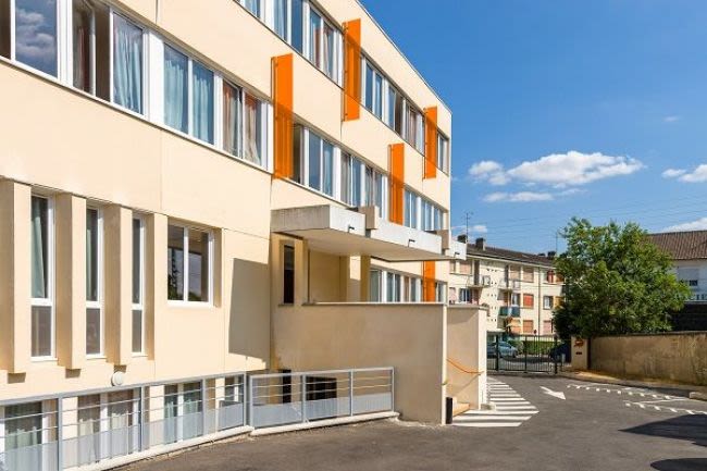 Center Campus