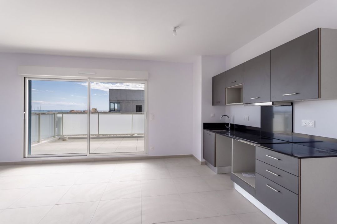 5d3e2d737548d304452709f090a59d82