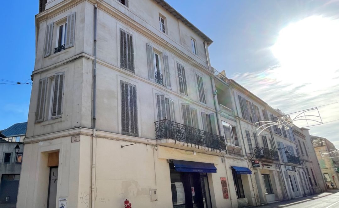 LE JULIA