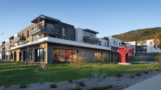 Programme neuf à Pérignat-lès-Sarliève : 2 appartements dès 160 292 € — photo 1