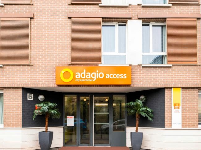Aparthotel Adagio access Vanves Porte de Chatillon