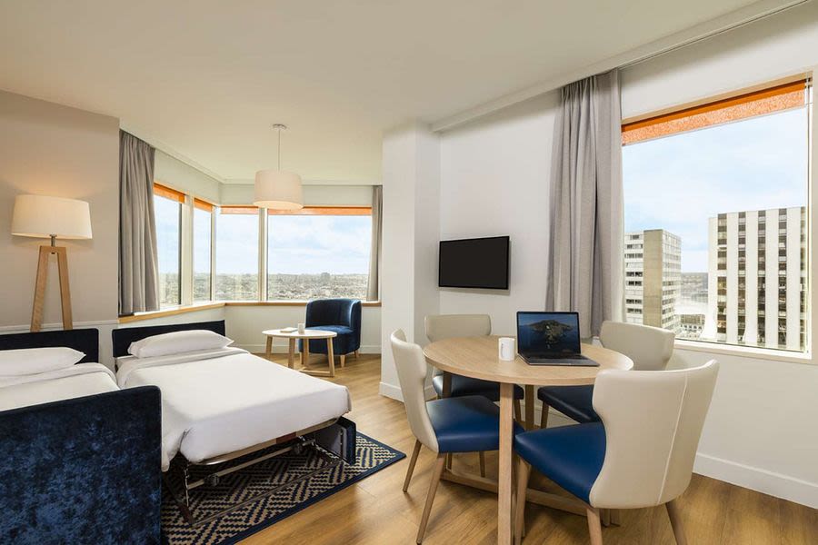 6d136bafcd8618874fffa85ee03d2d95