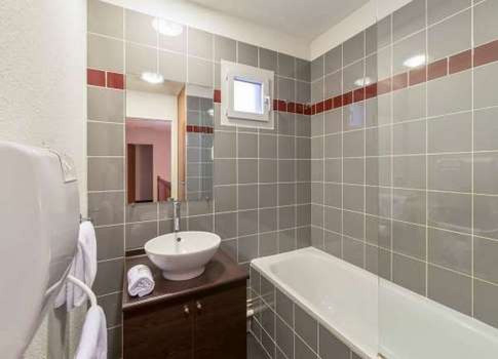 76e3a1b6f56a7ac3184c388d04823bb3