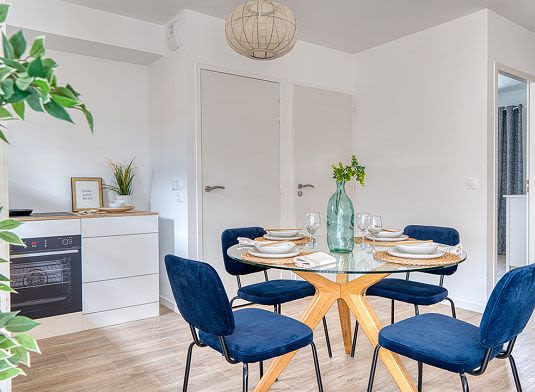 7e4eaeb6a0516f2519e77469b745004a