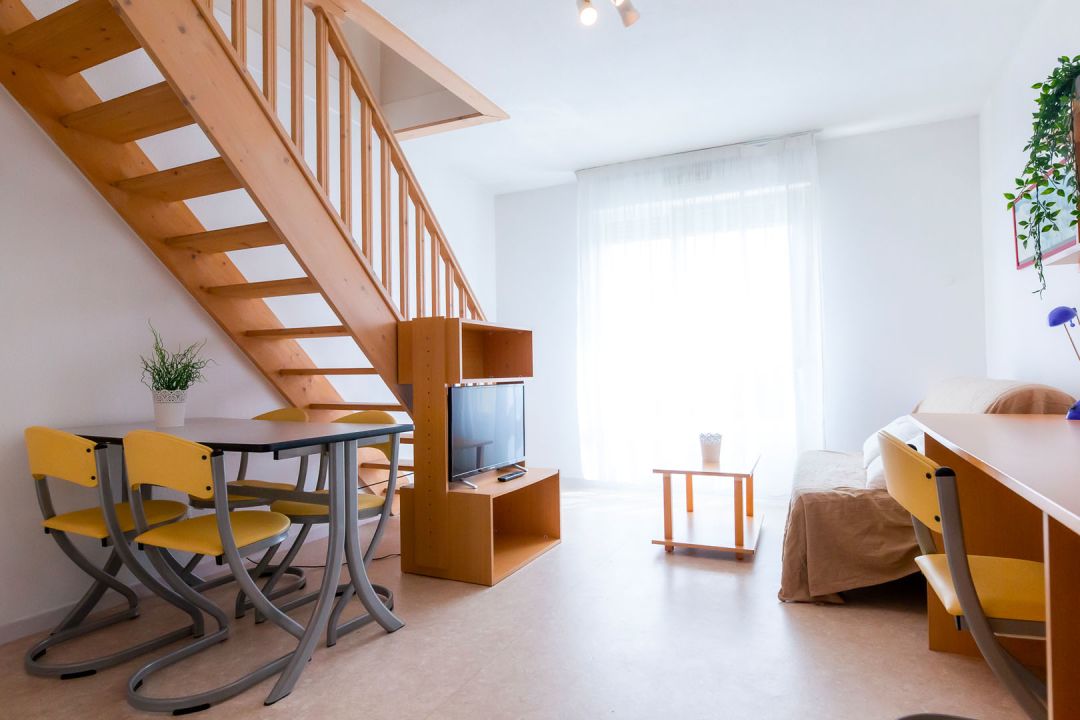 873d9096dbf22d4f3eb7ea94644a1ee9