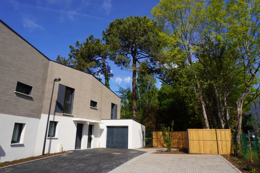 Nuances - VILLENAVE D'ORNON