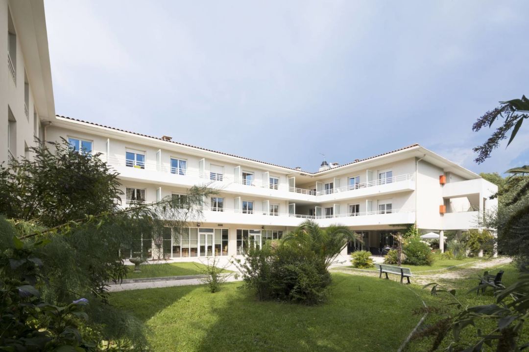 8ba389e2cf36e850ae2e0afaa6d1990f