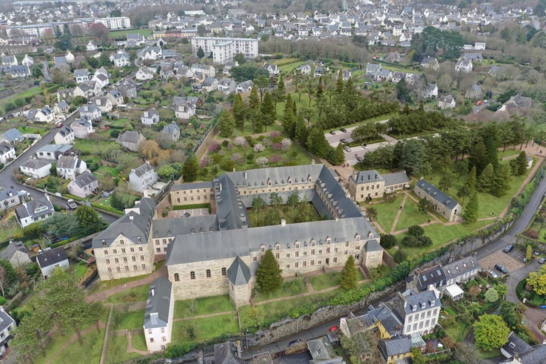 Ancien Couvent des Ursulines Morlaix (Déficit Foncier)