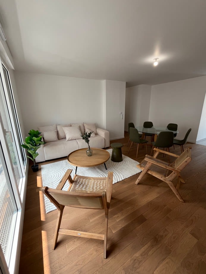 972dc5f9d87aa800eaa91b4aeee8d900