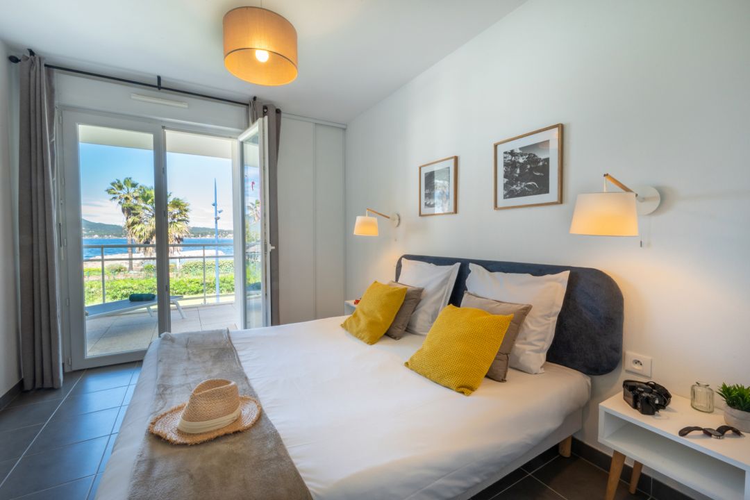 Programme neuf à Saint-Mandrier-sur-Mer : 1 appartement dès 153 301 € — photo 4
