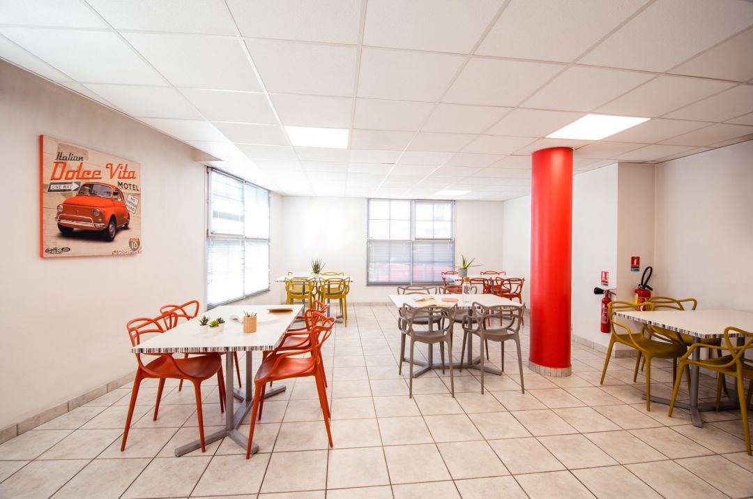 9a44e030a5bc69087ff53390b47e926b