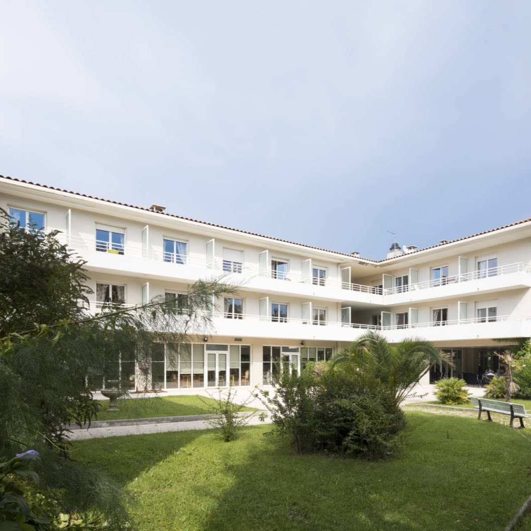 Programme neuf à La Bouilladisse : 1 appartement dès 63 618 € — photo 1