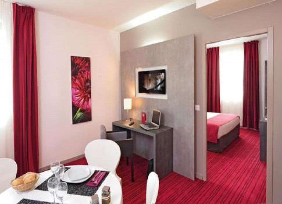 9f728e86637df614c2dac4e85d98cb33