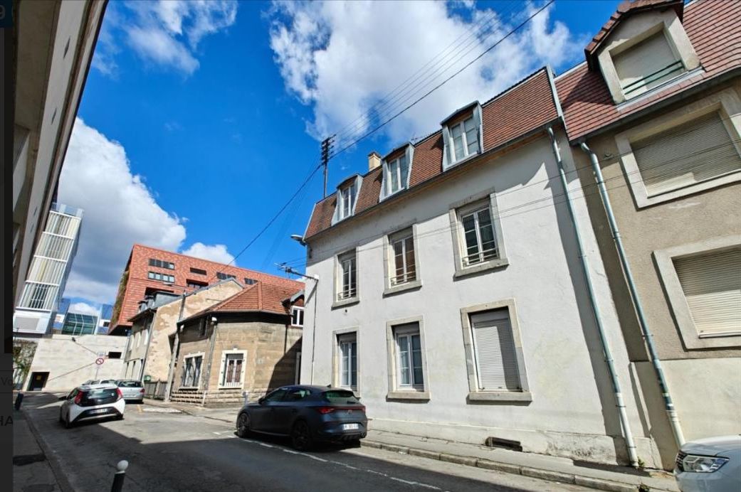 RUE DE L'INDUSTRIE