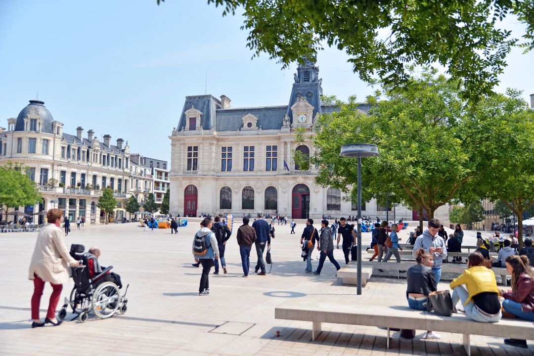 aaee08aff7b2468685d90817d6287293