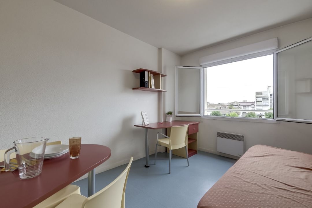 Programme immobilier à Bordeaux : 2 appartements dès 77 341 € — photo 2